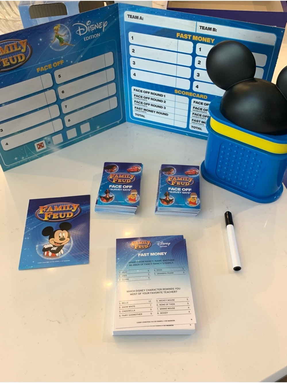 Disney Edition Family Feud Board Game Open Box (all Pieces Included)